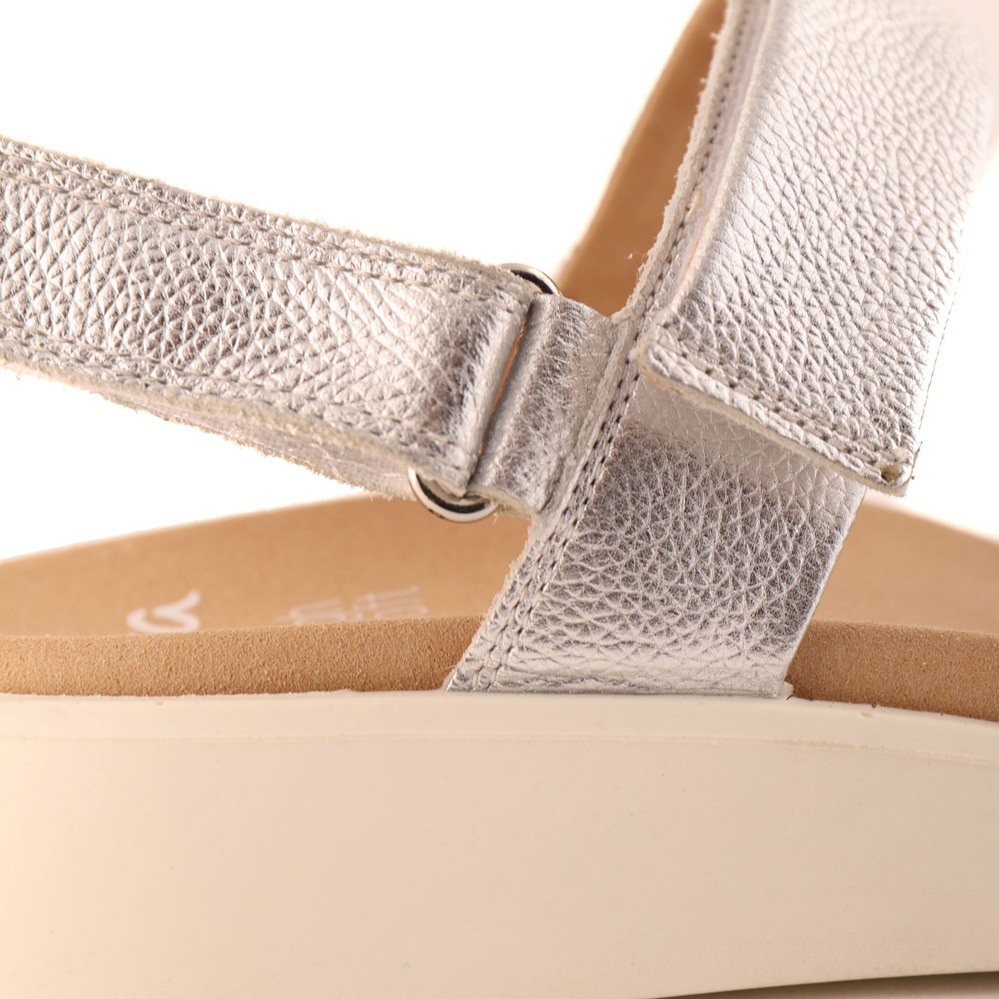 21401 White and Silver