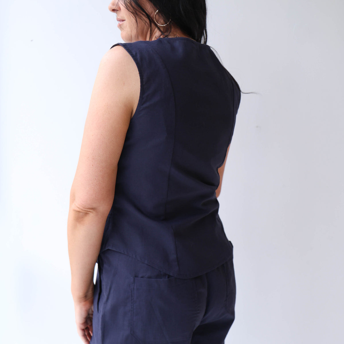 TRAVAS Navy
