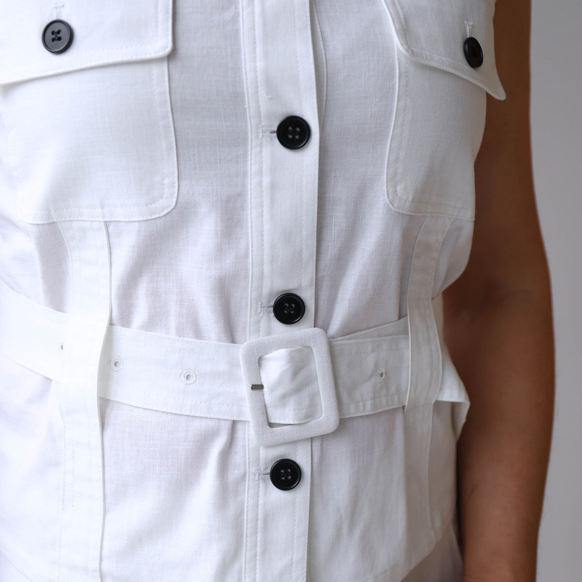 TAILAN White