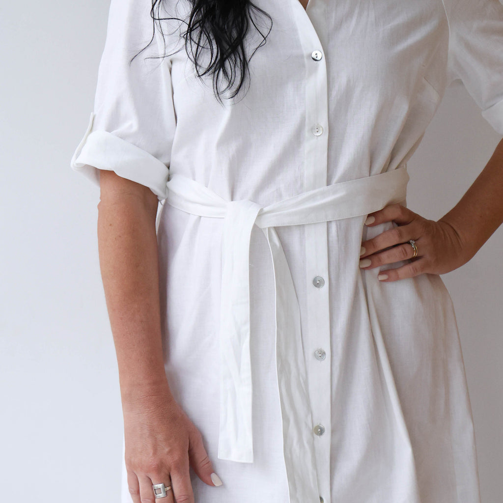 TULLY White