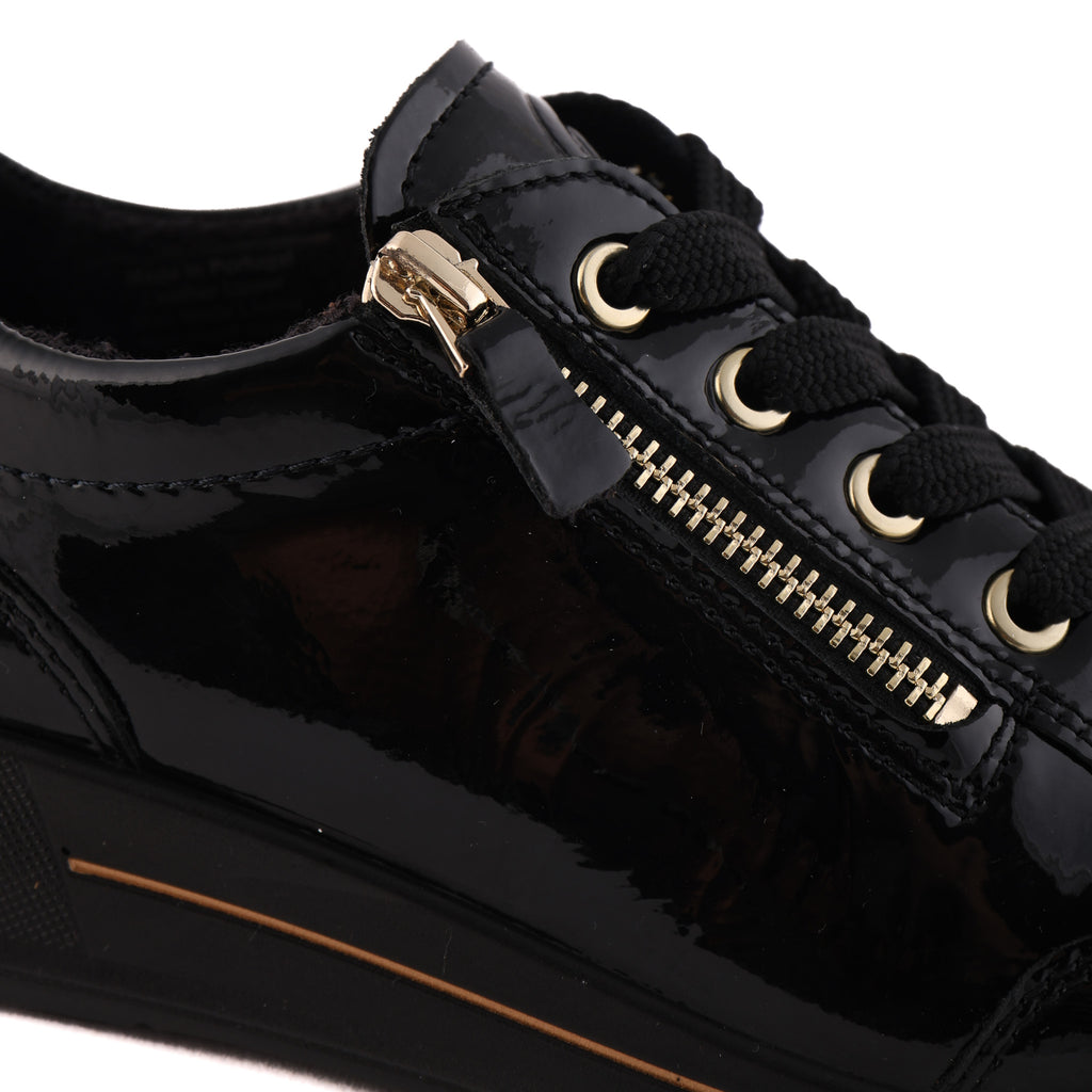 24801 Black Patent