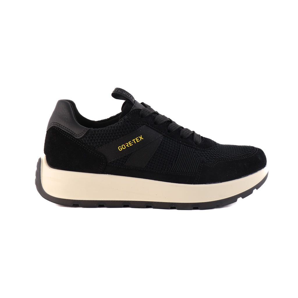 25110 Black