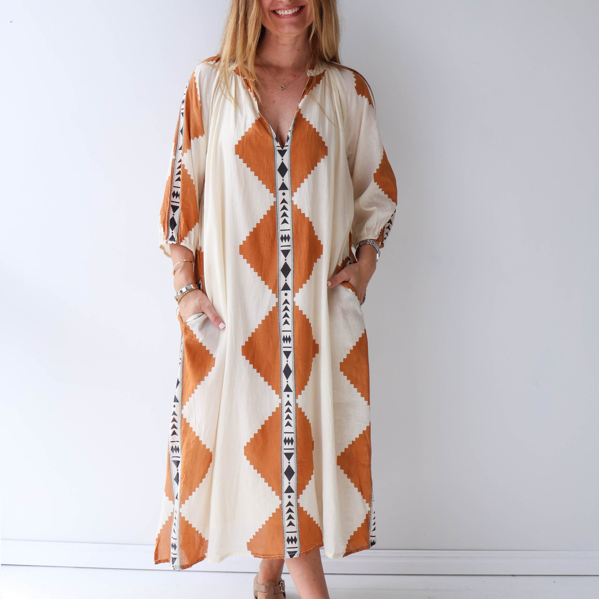 CALLINE Tan Multi