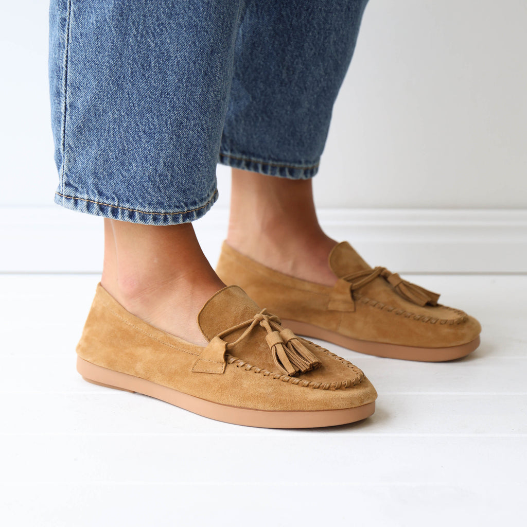 ROSABELLE Camel Suede