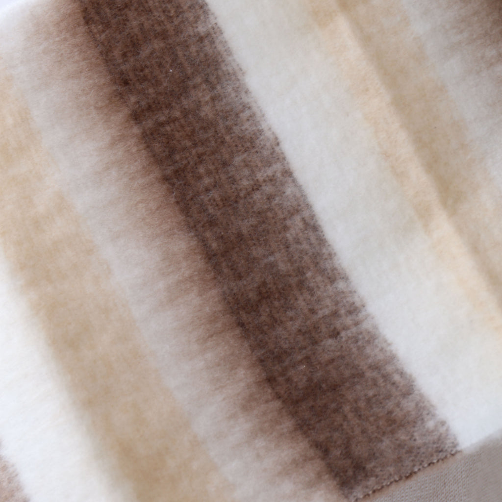BUSBY Cream Multi