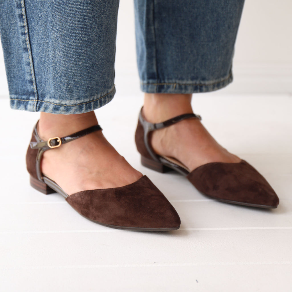 RYLEE Chocolate Suede