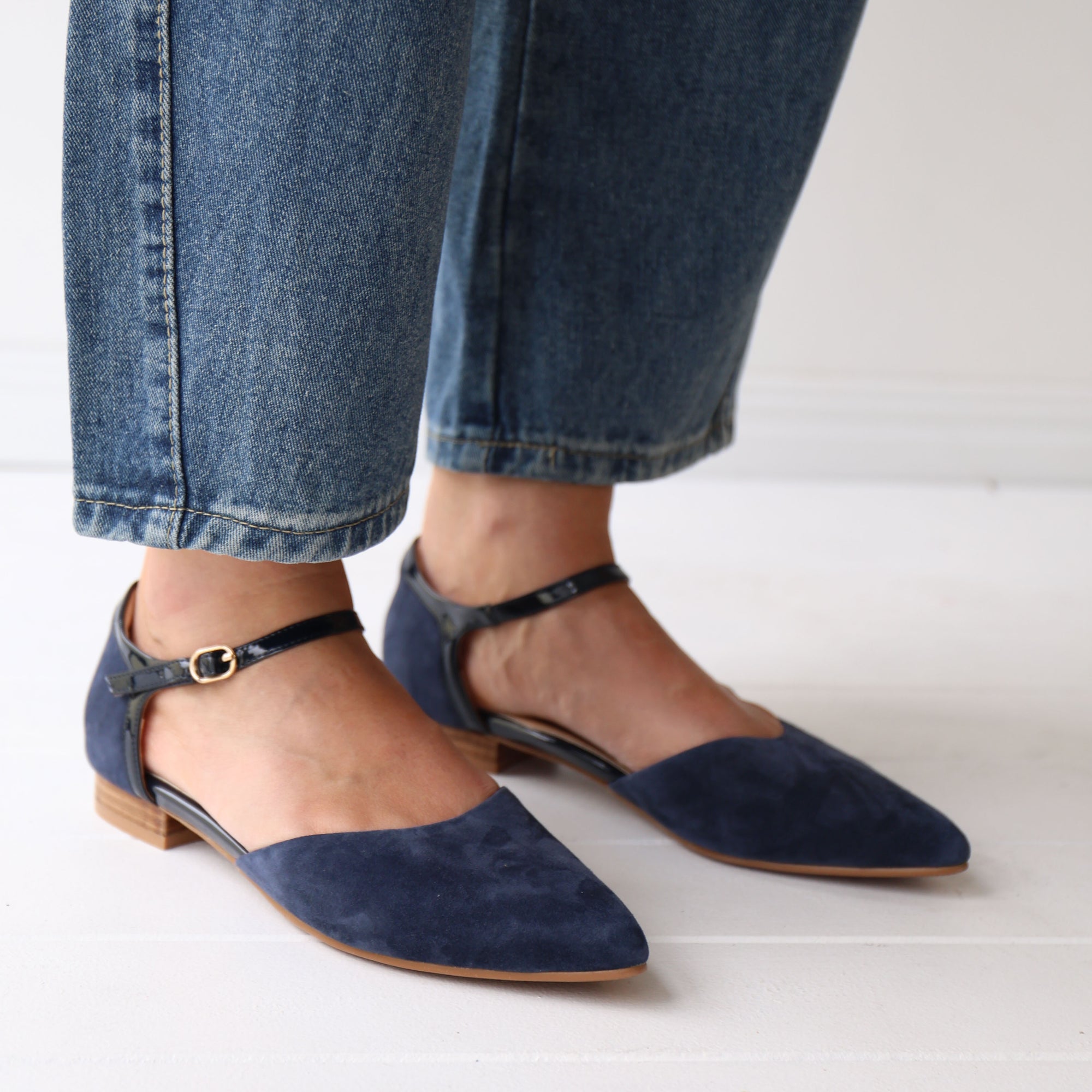 RYLEE Navy Suede