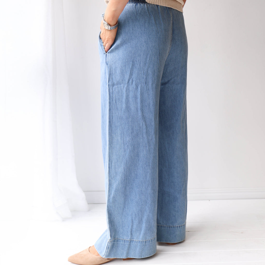DREW Light Denim