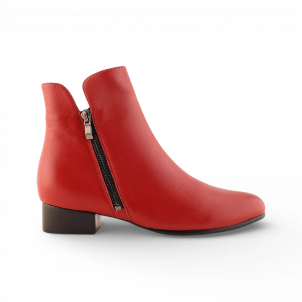 ELLYSE Cherry Red