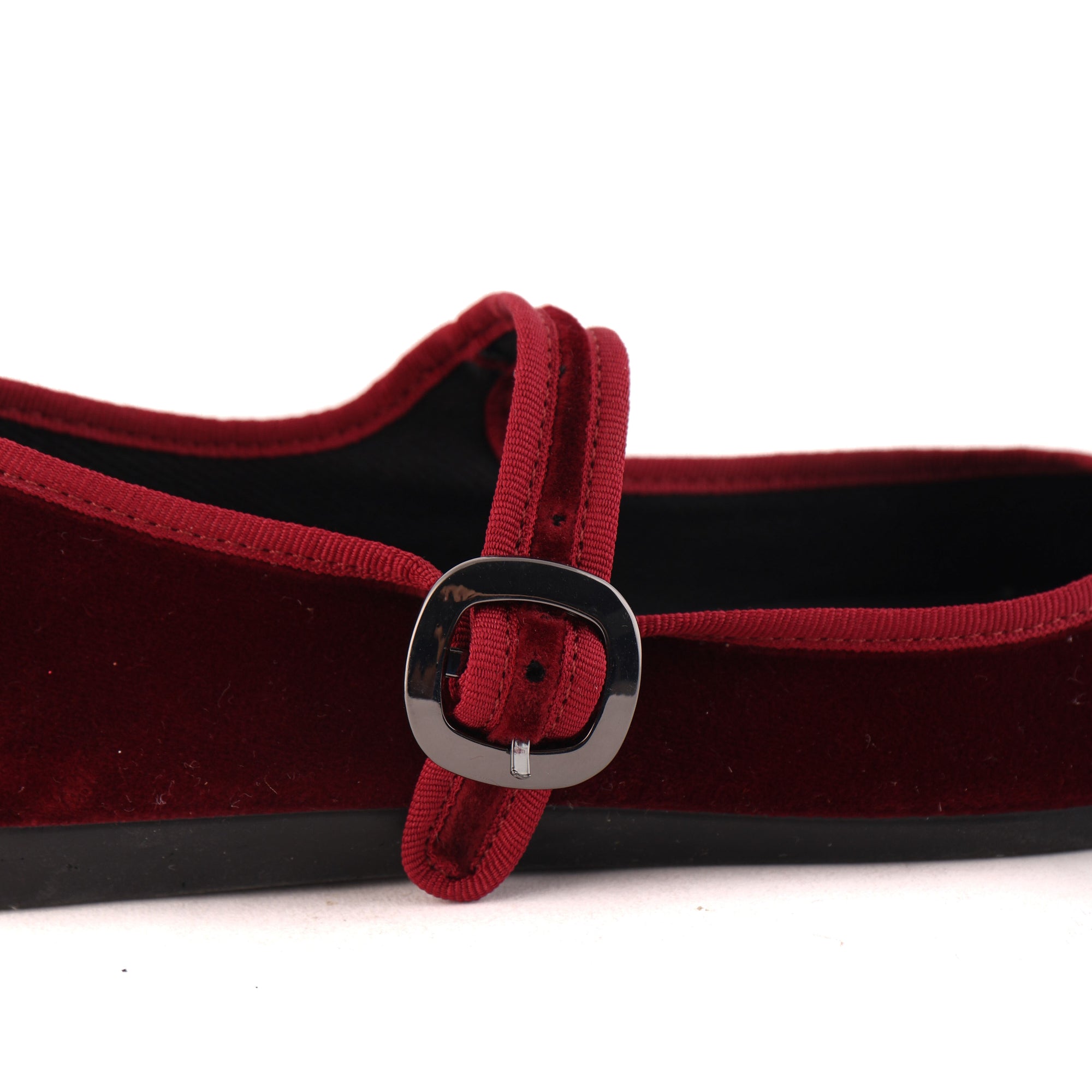 RUFUS Burgundy Velvet