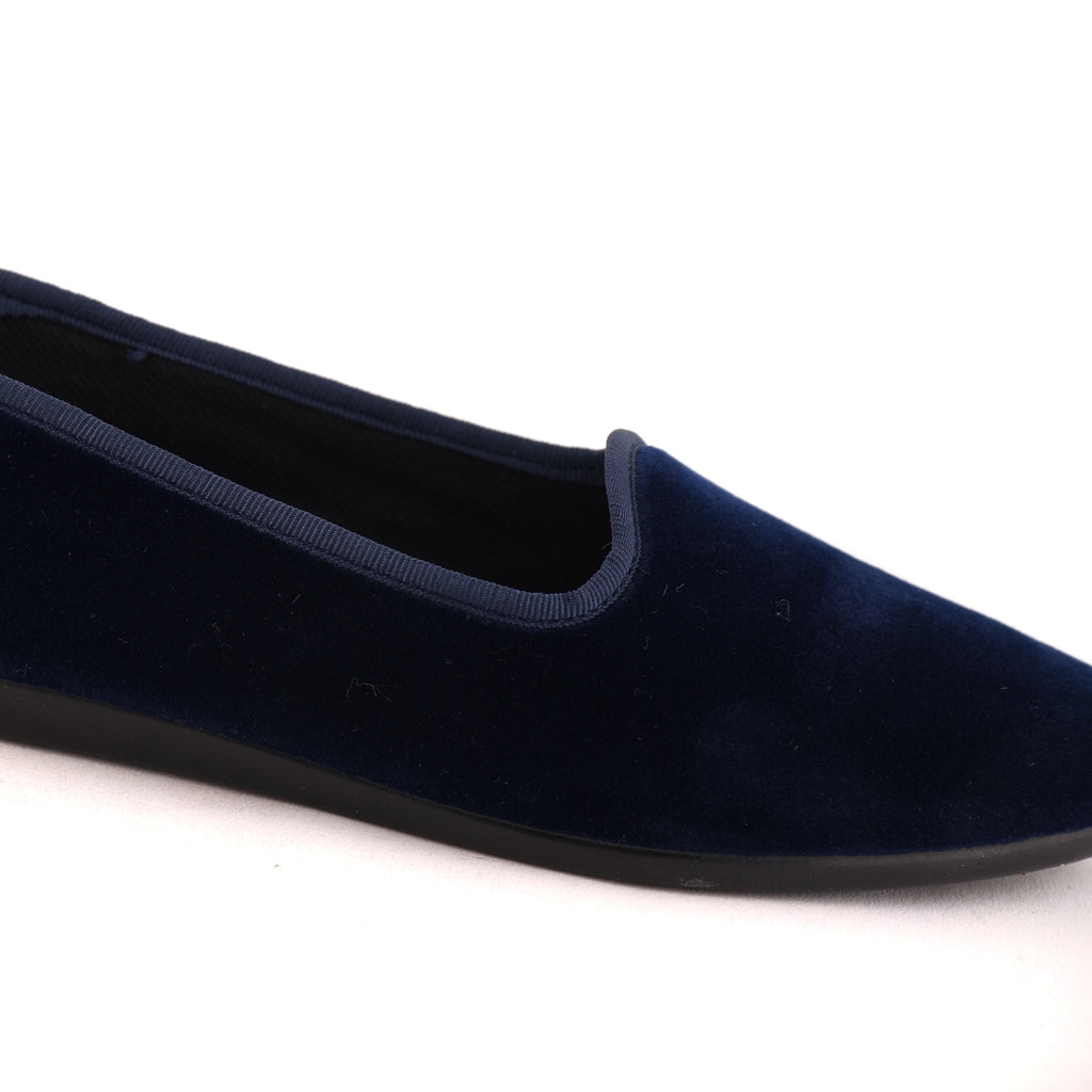RIZZY Navy Velvet