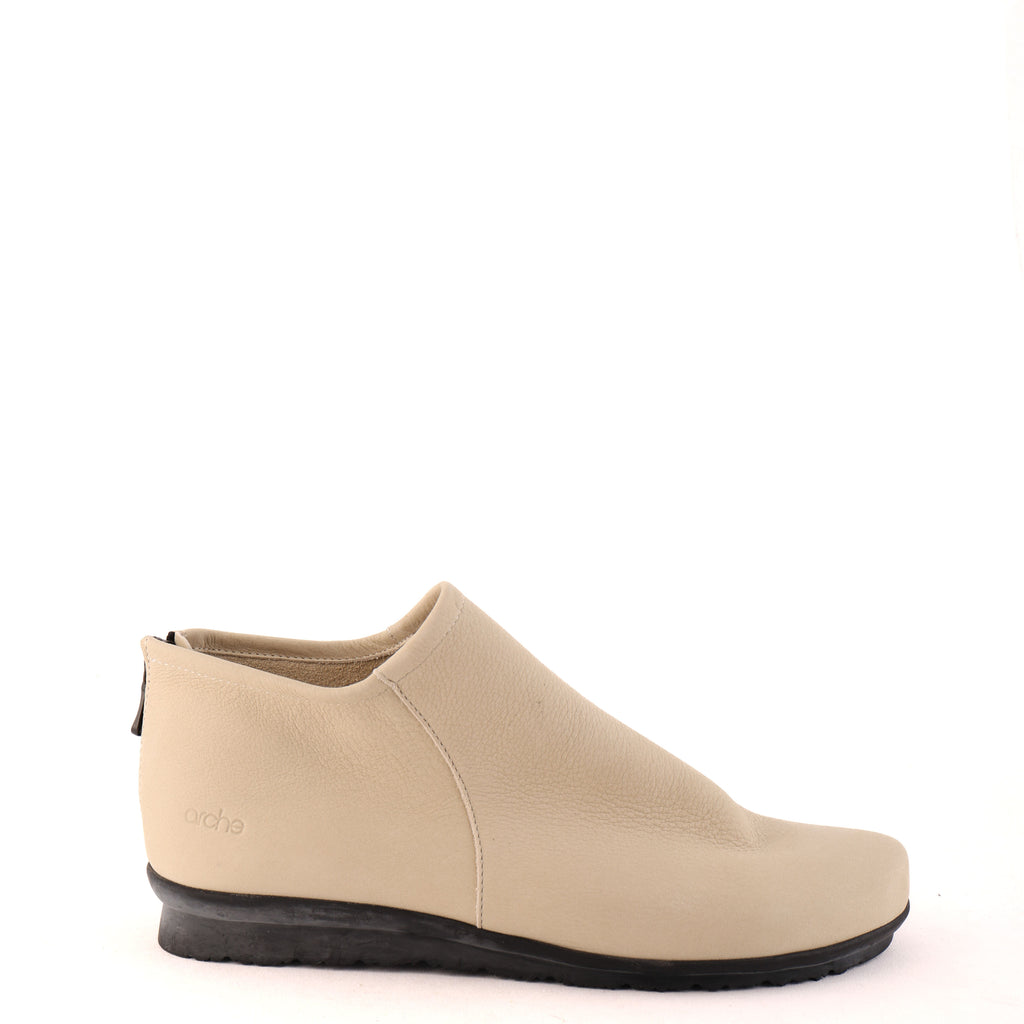 BABYQI Off White Nubuck