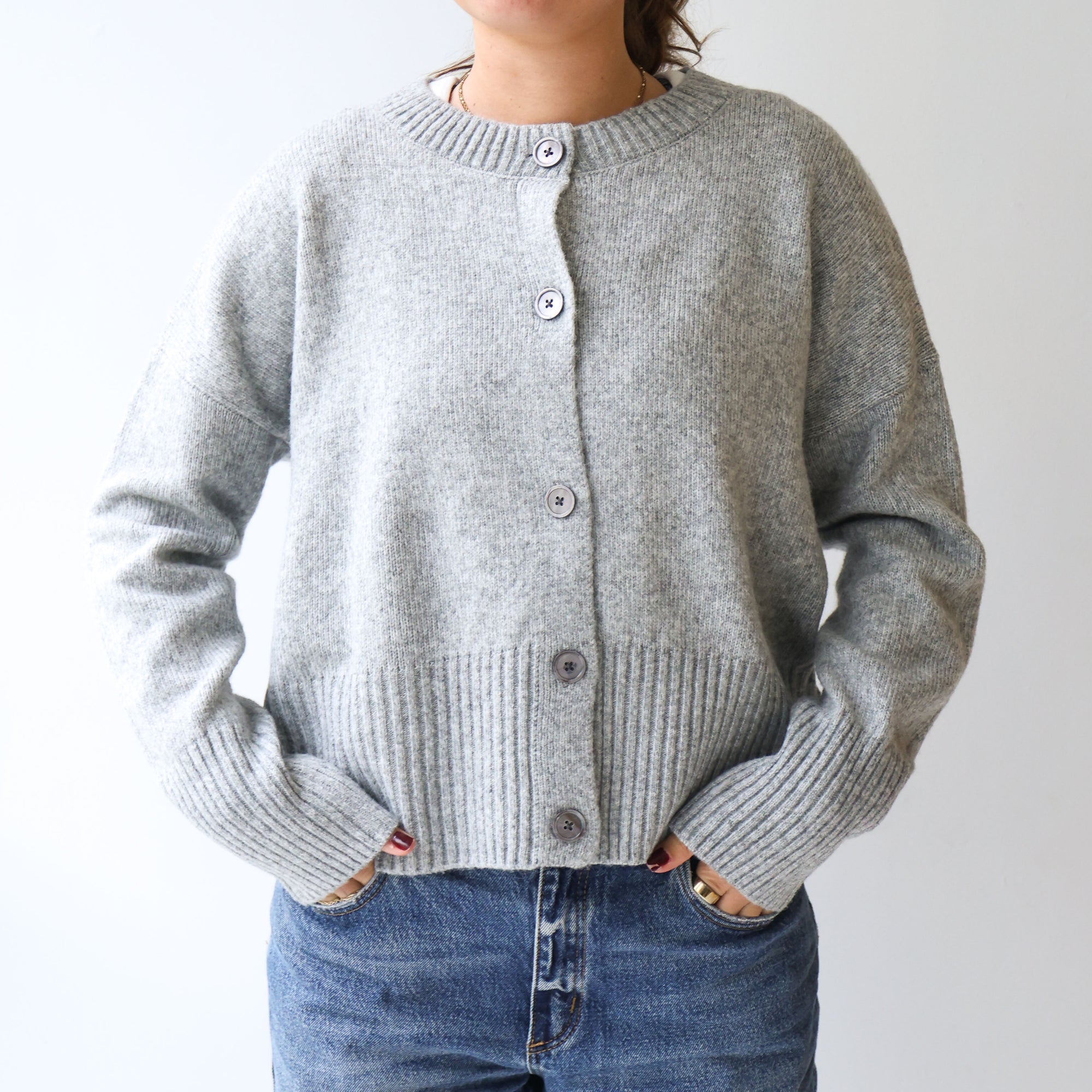 MAIA Light Grey