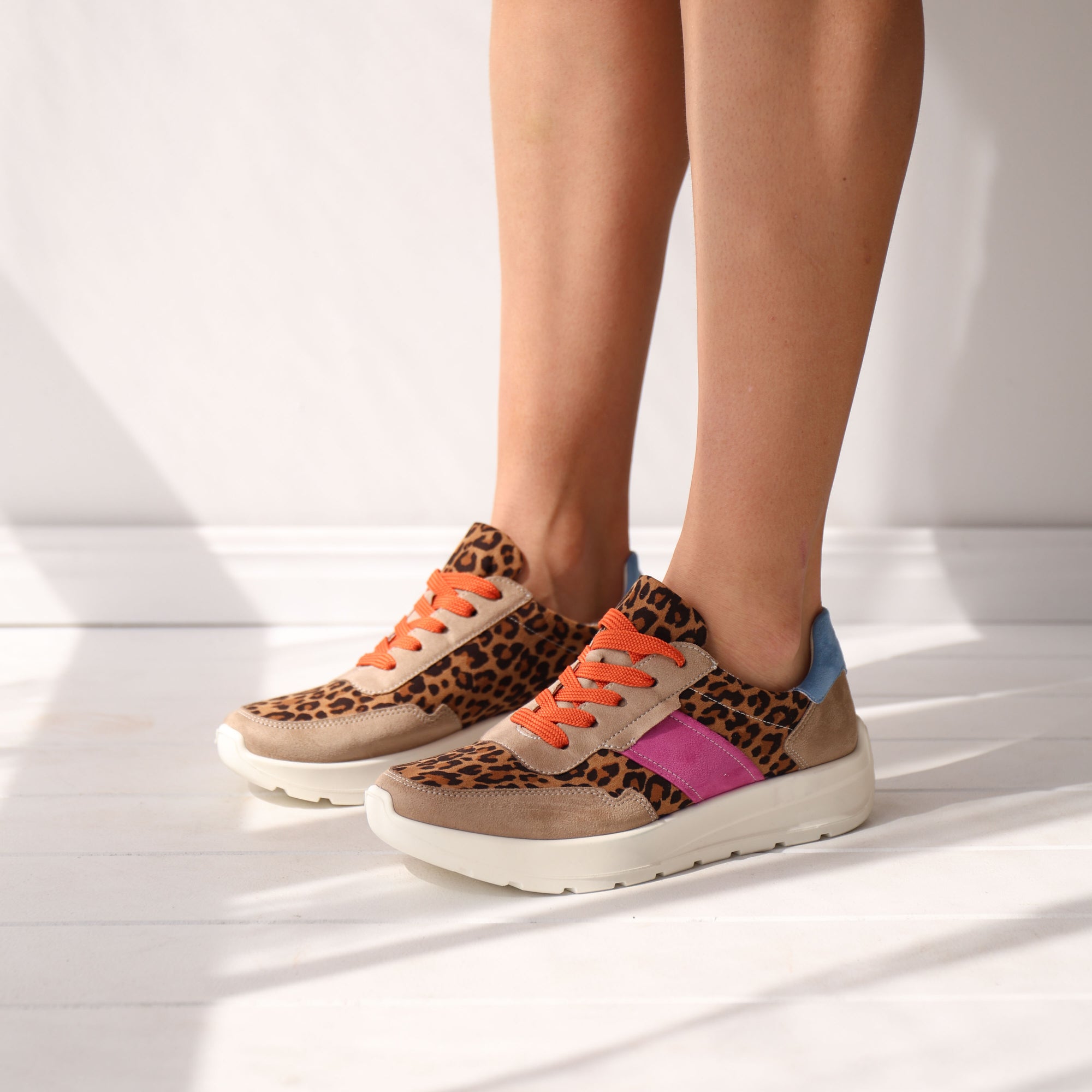 25116 Leopard Suede Multi