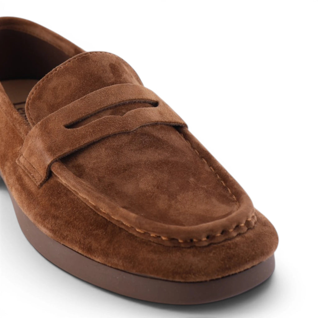 RINGO Hazelnut Suede