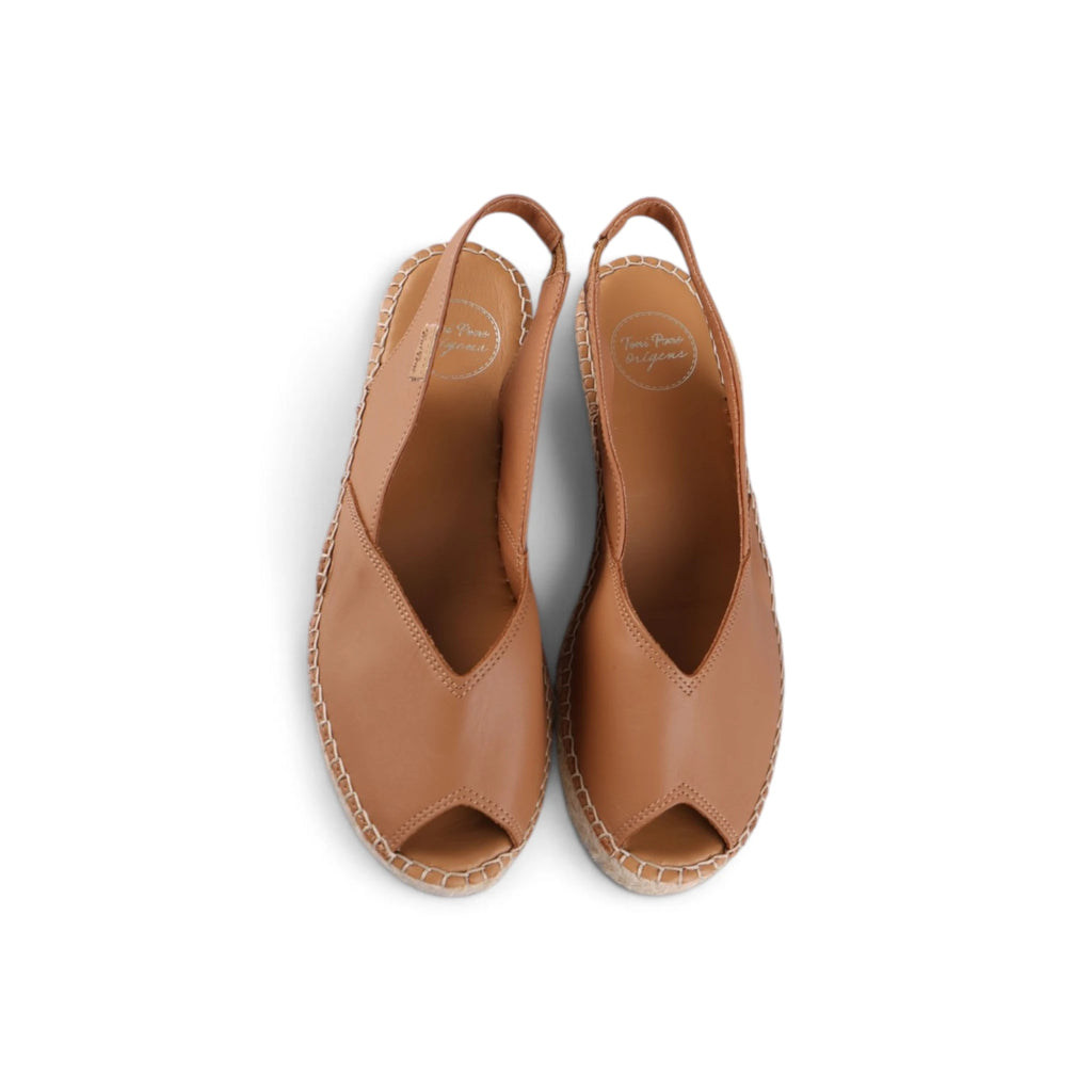 BERNIA Tan