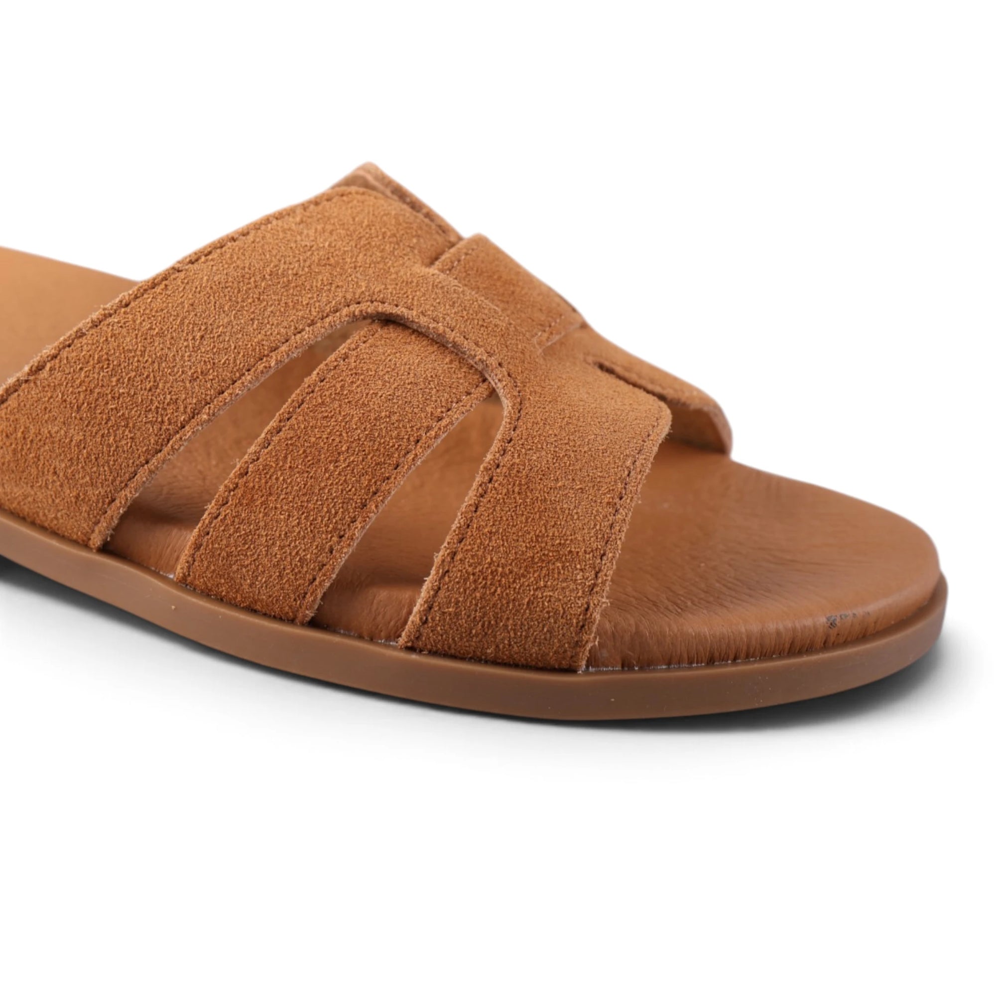 DARCY Tan Suede
