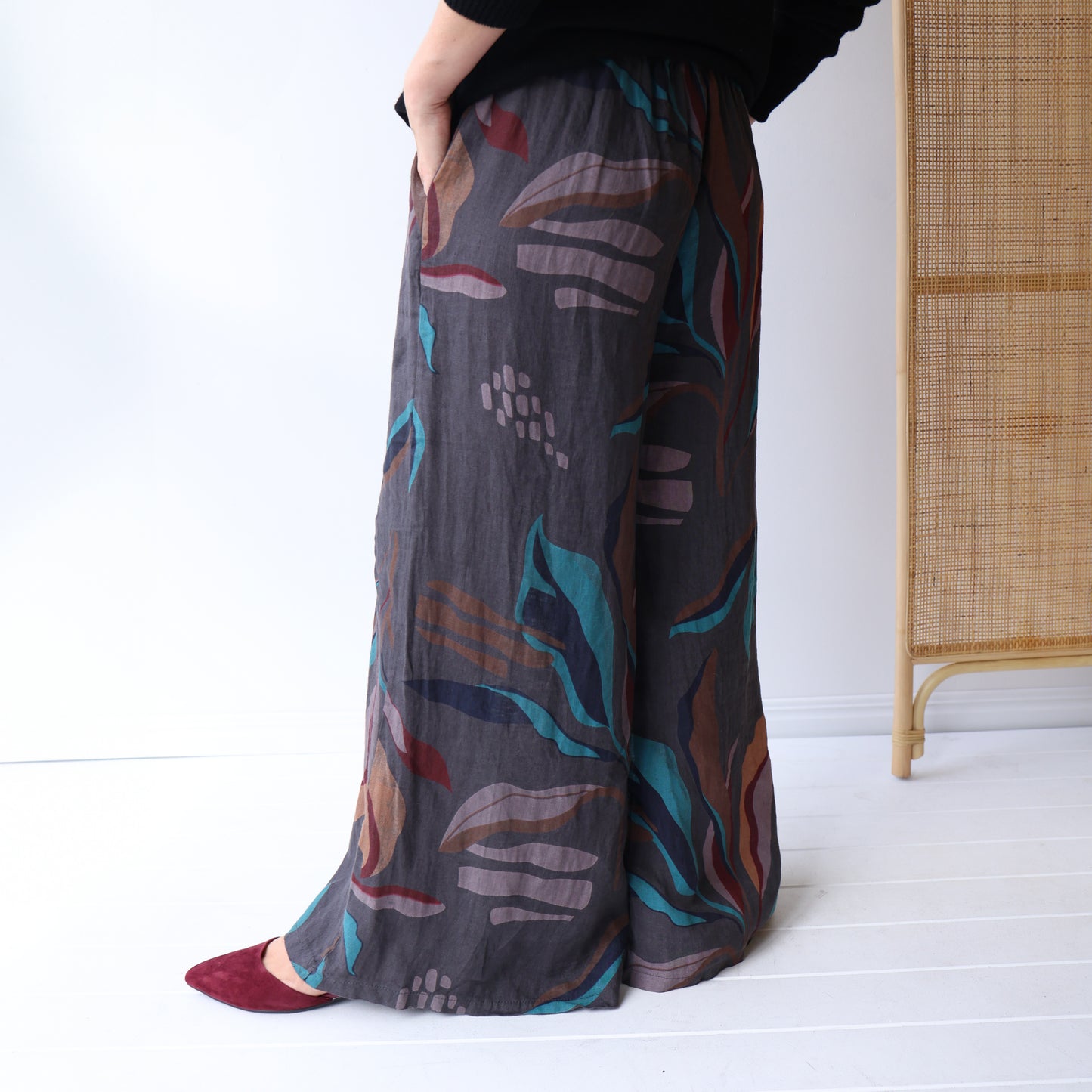 FABIOLA Black Multi