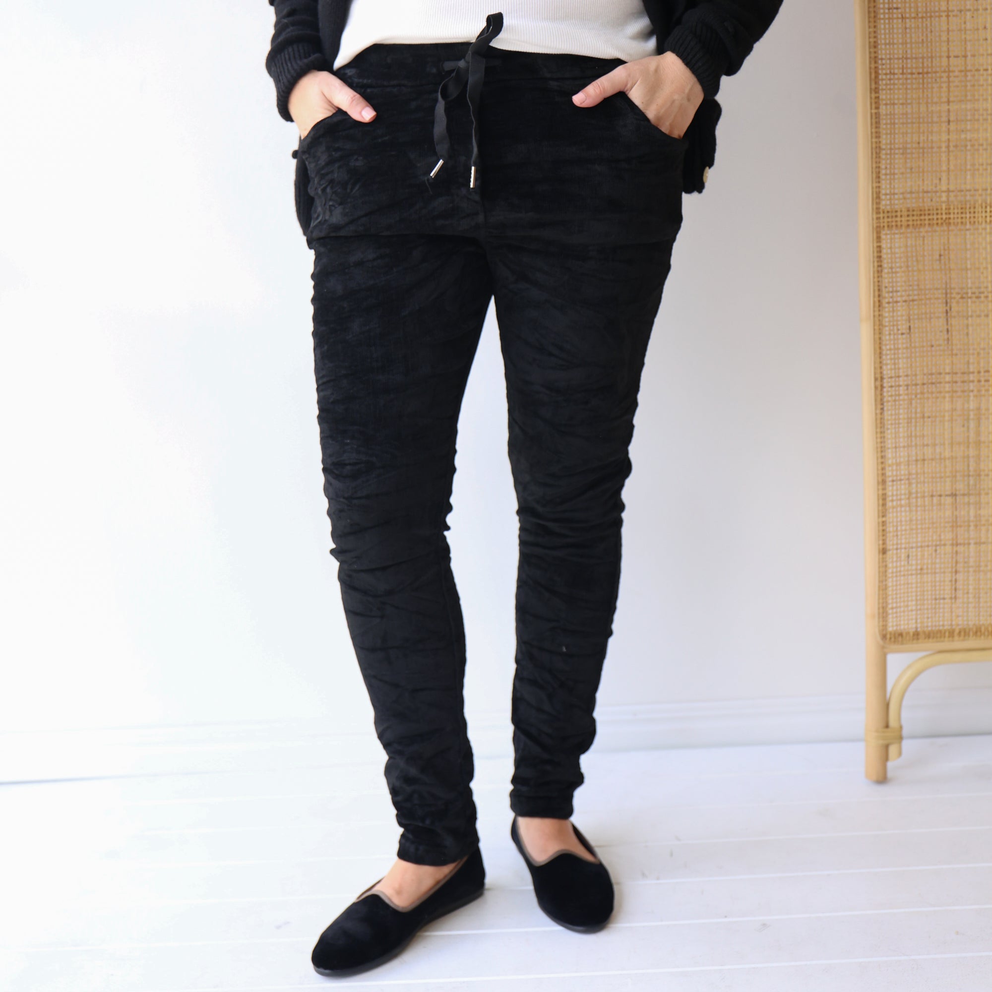WENDALL Black