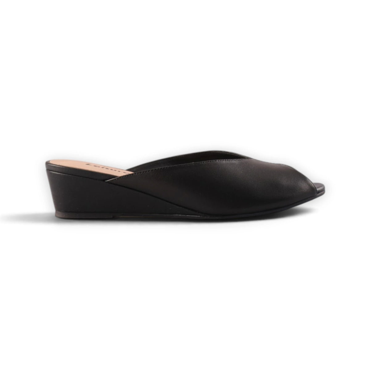 RUMI Black