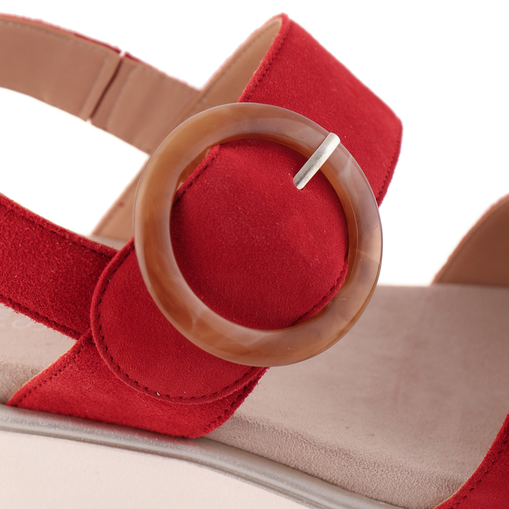 33505 Red Suede