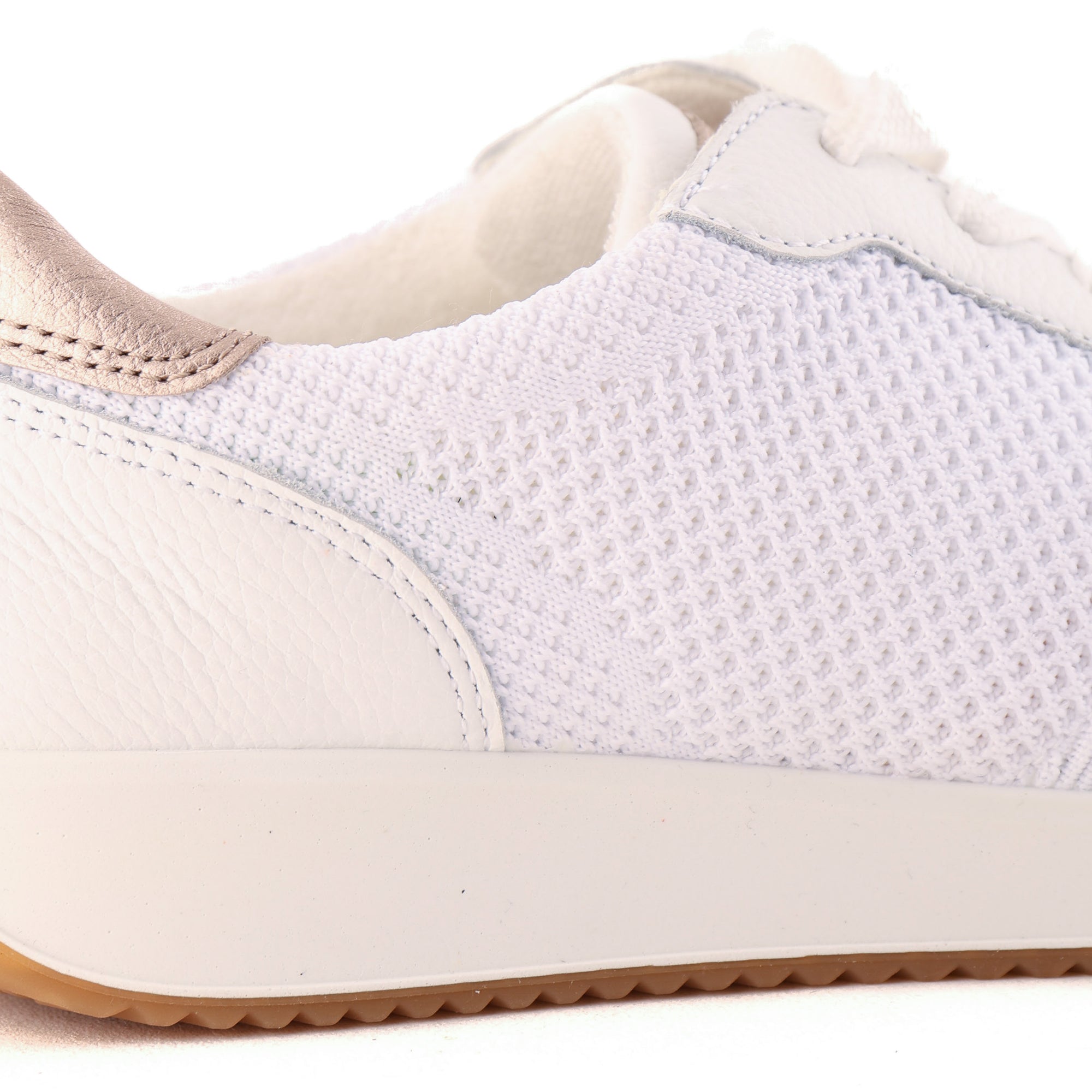 54052 White