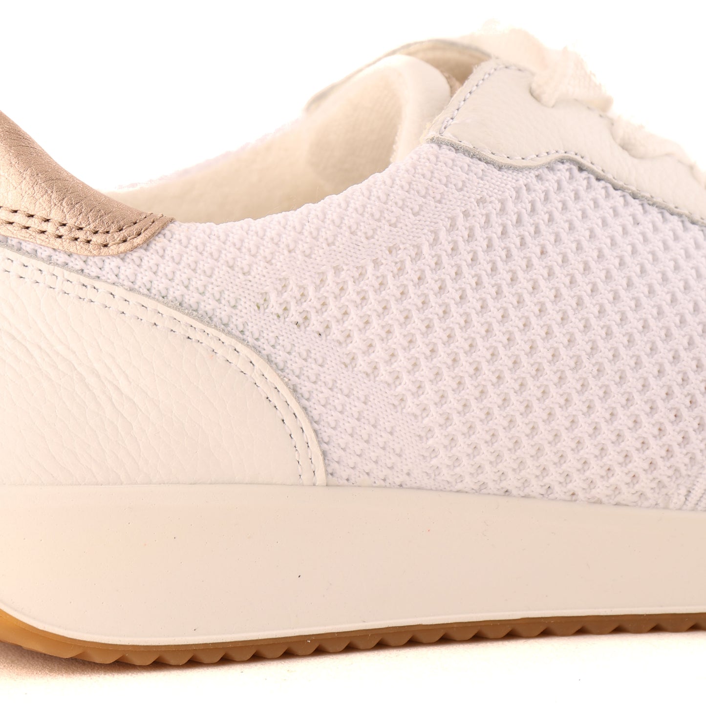 54052 White