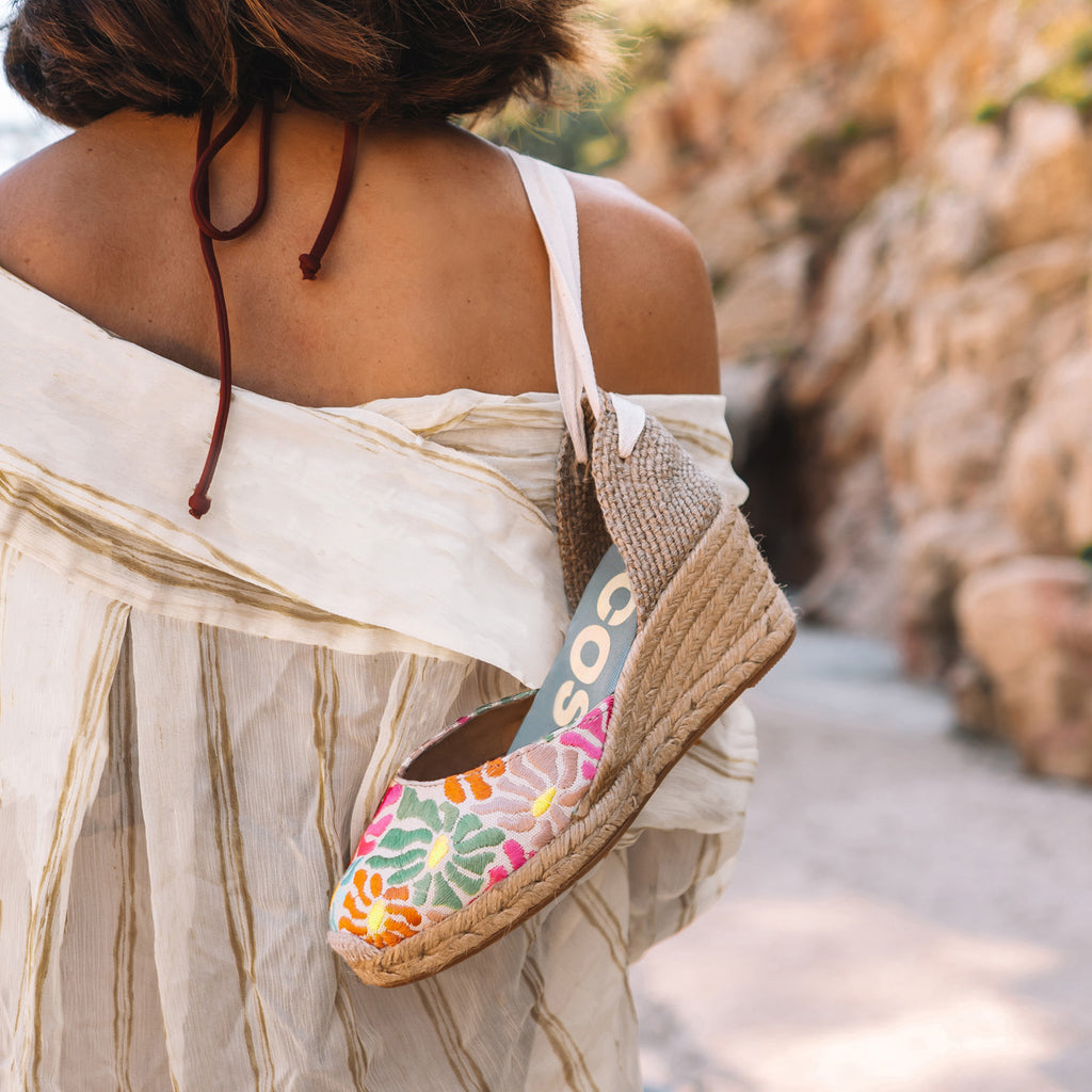 CASTELL Flower Mosaic