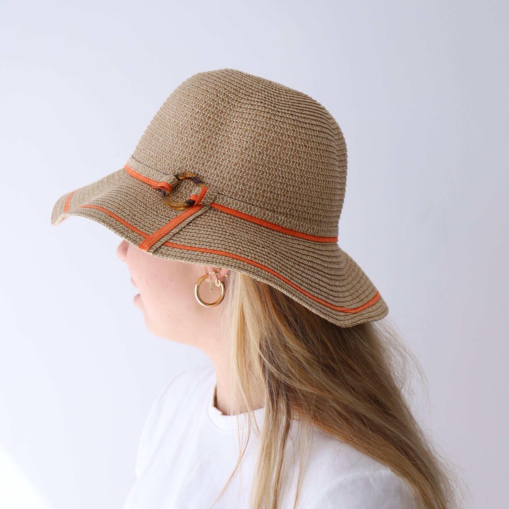 PRU Natural and Orange