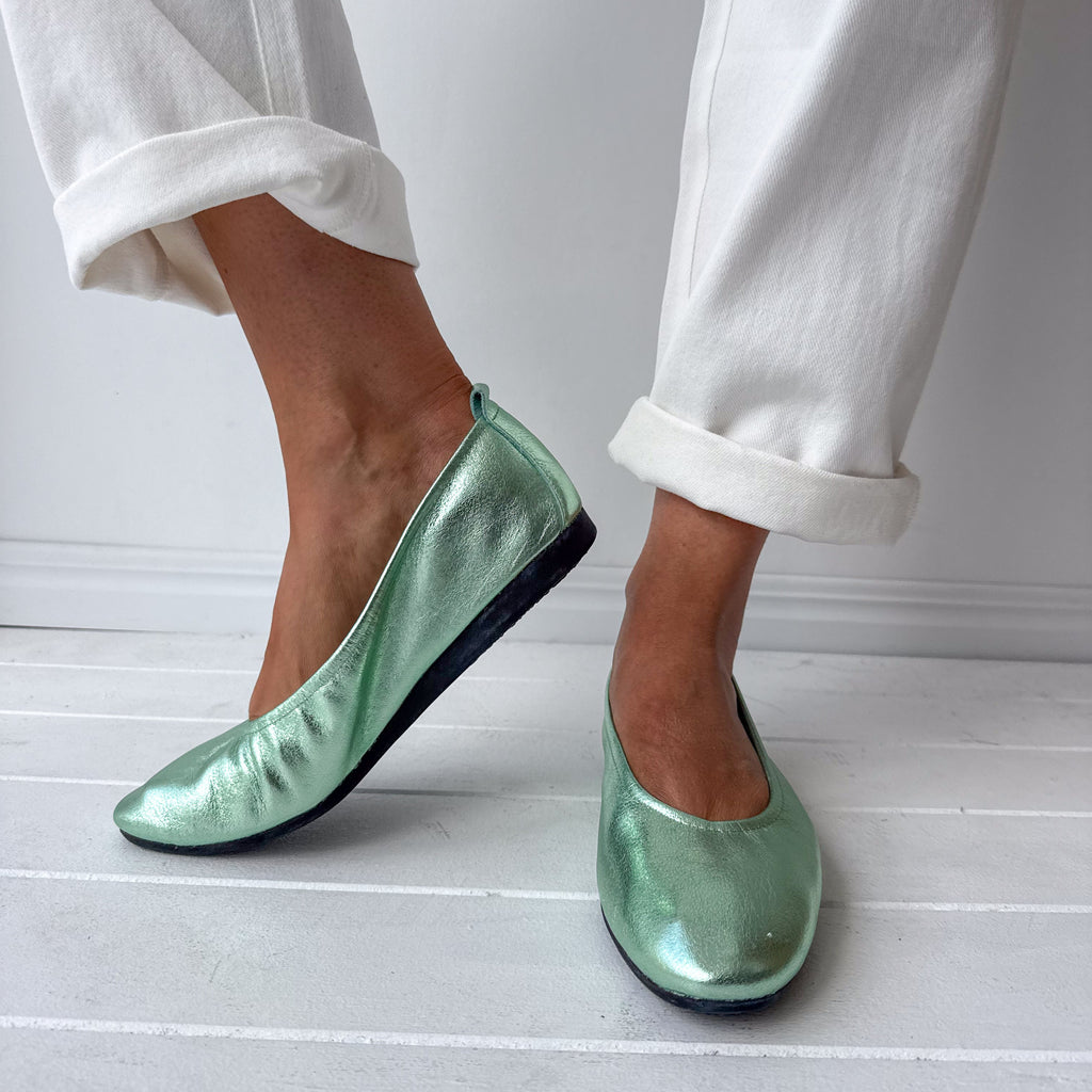 LAIUS Green Metallic