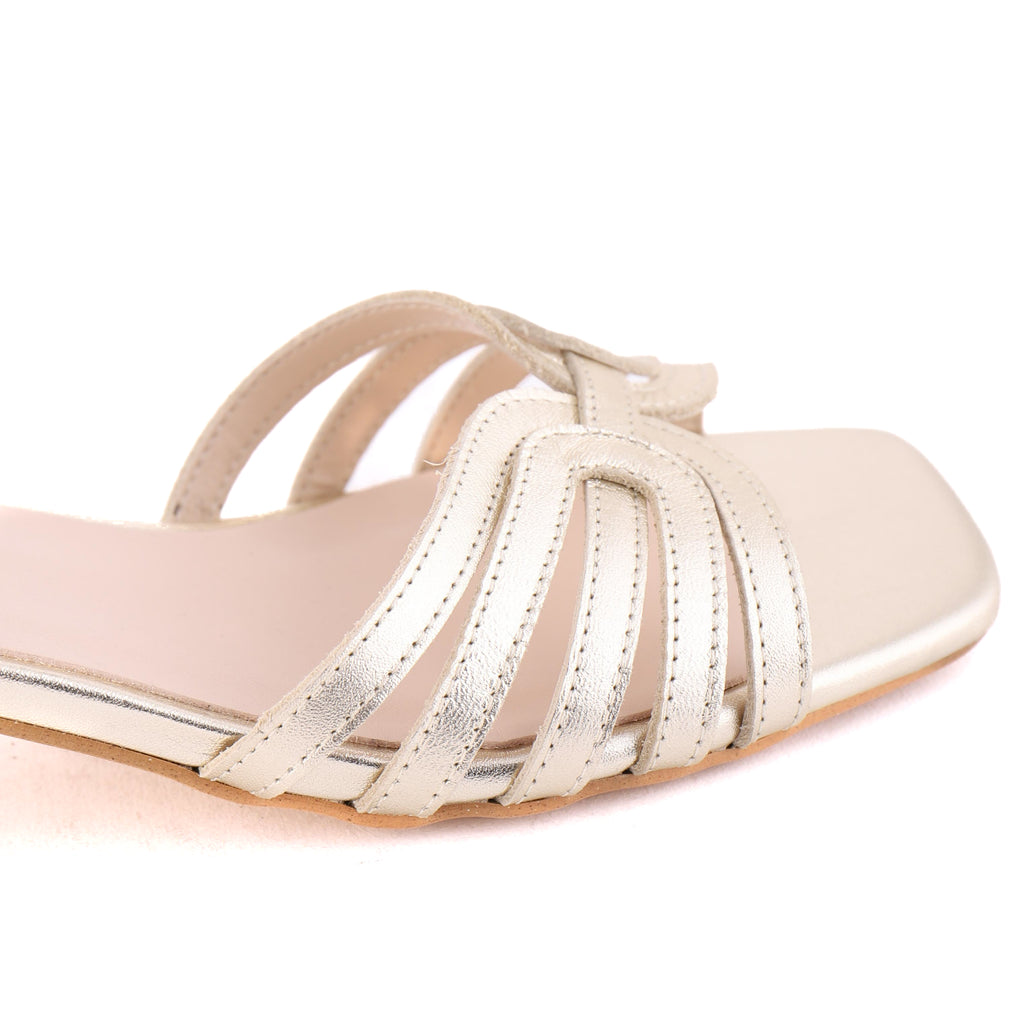 RAVENNA Light Gold