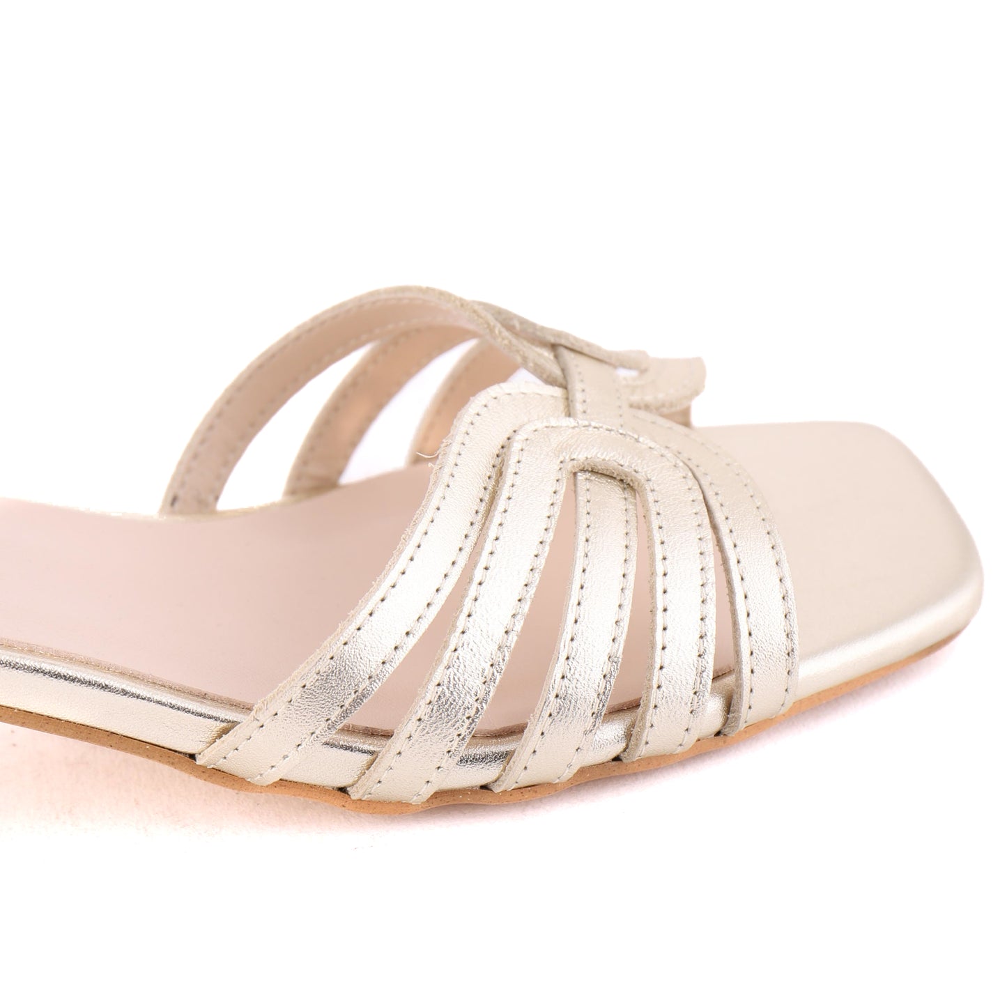 RAVENNA Light Gold