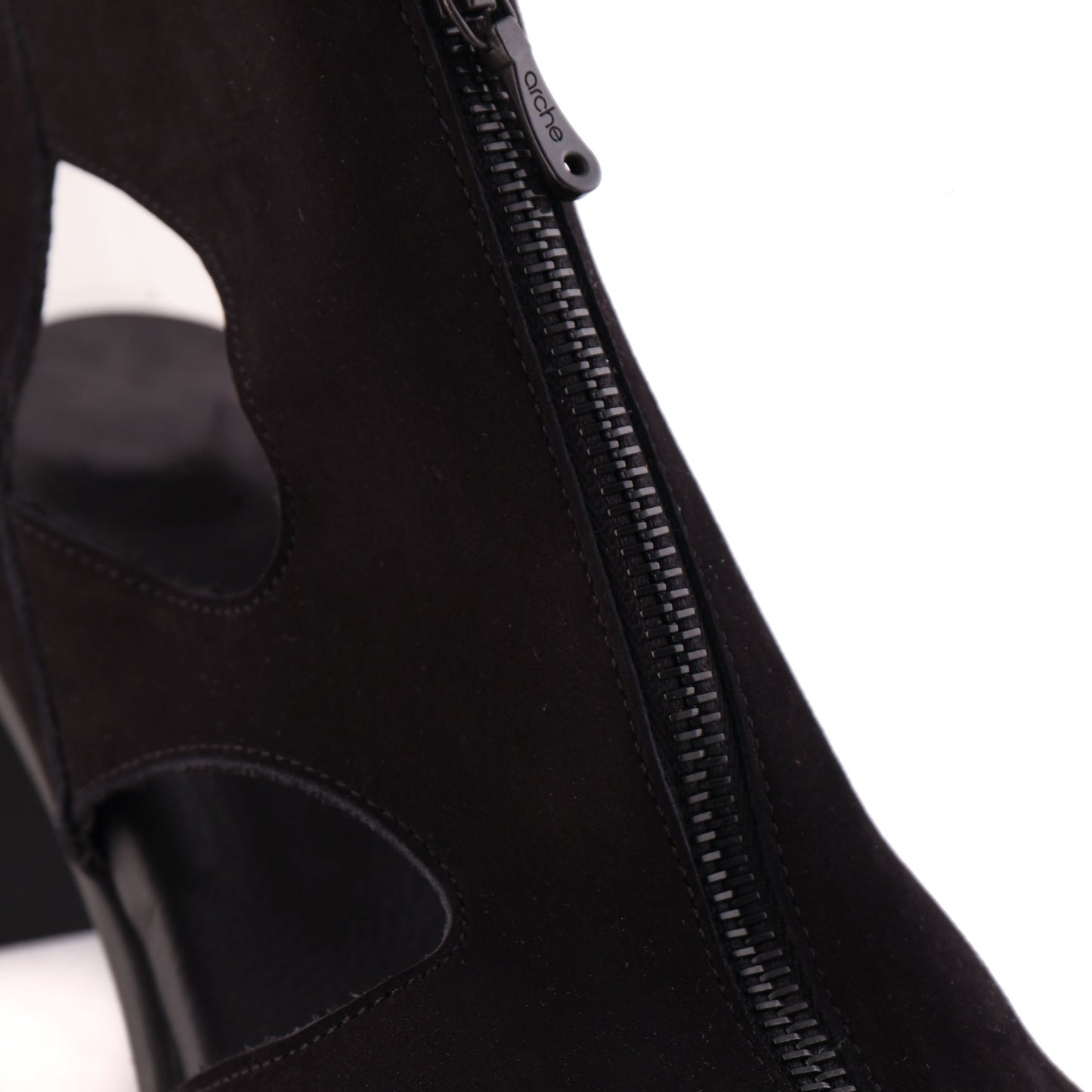 SHAZZY Black Nubuck