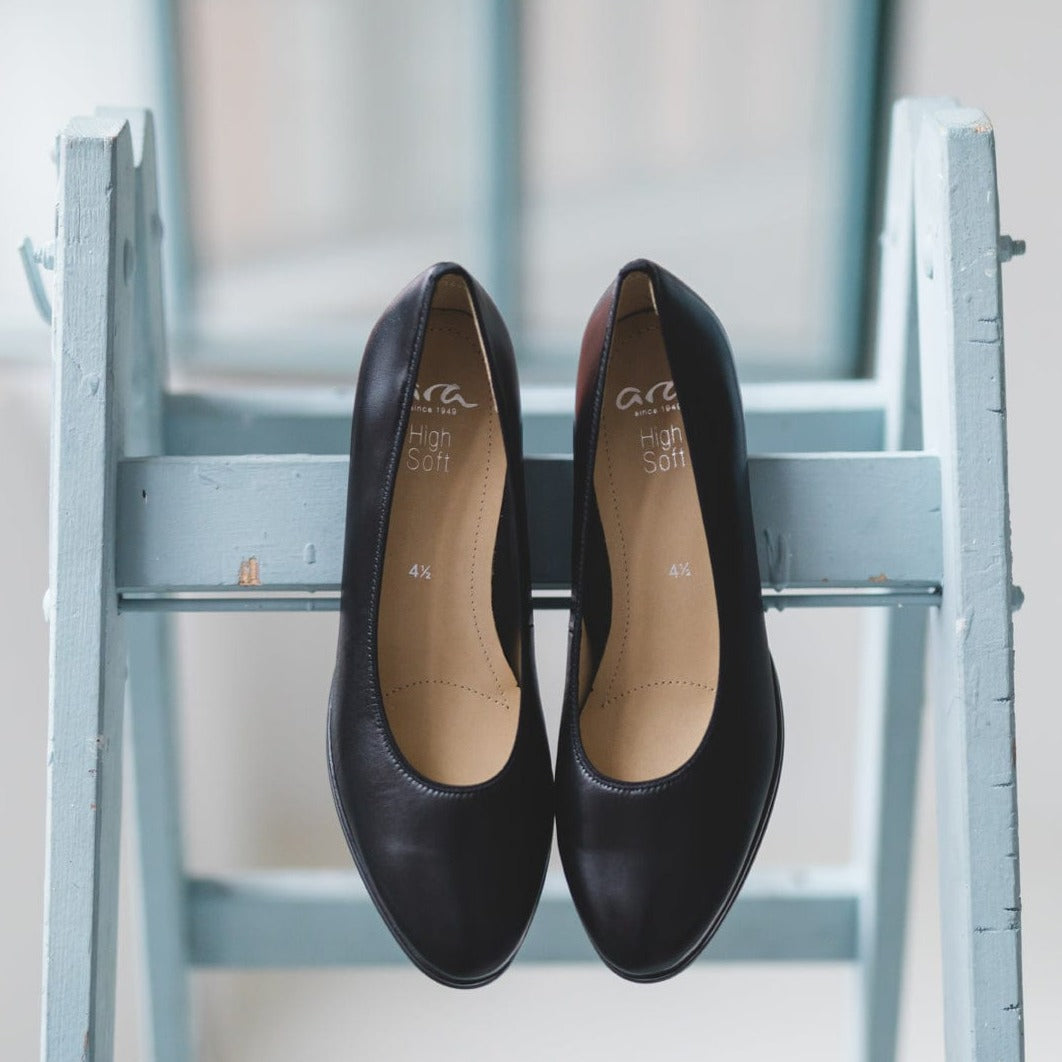 ARA MEDIUM COURT SHOES 13436 Black