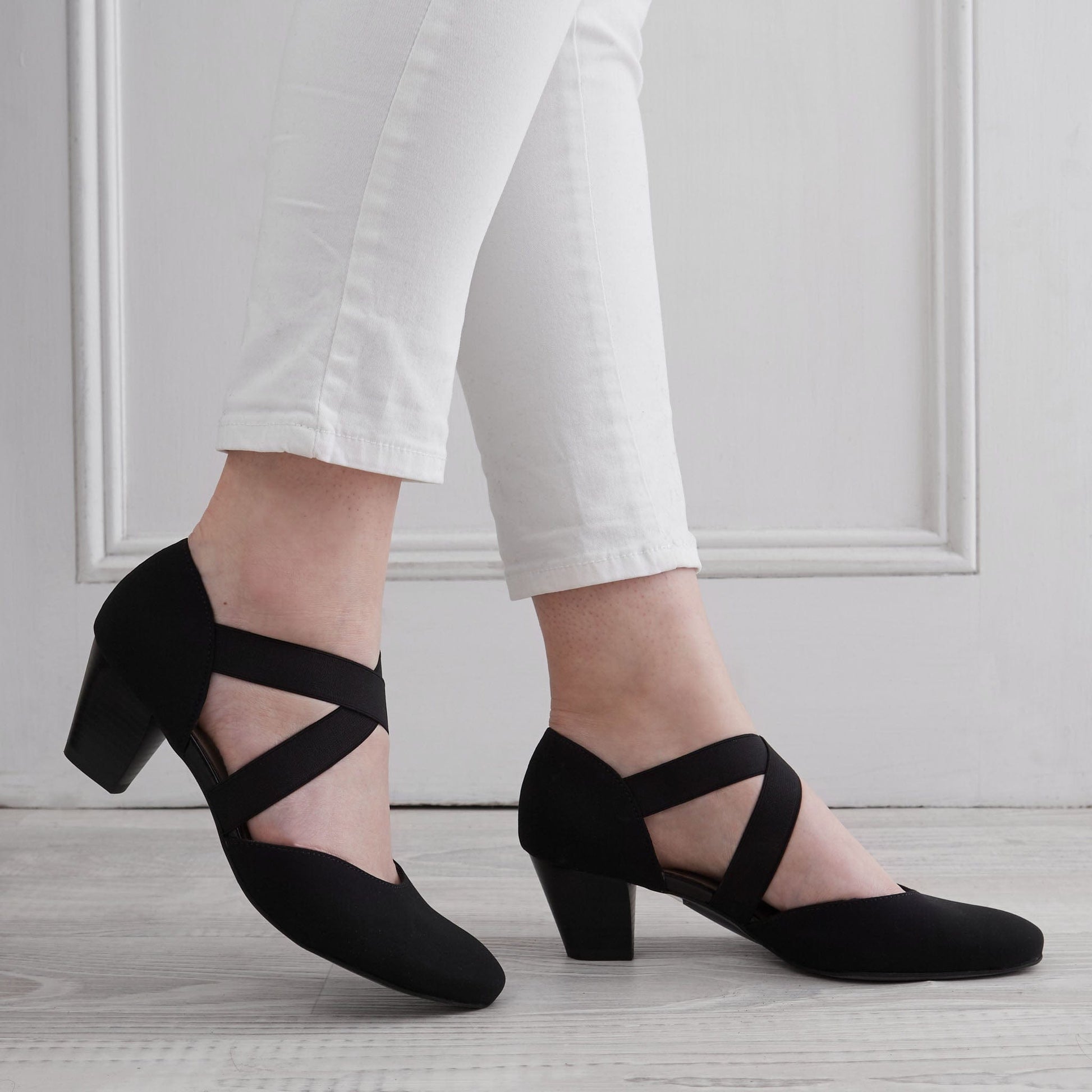 ARA MEDIUM COURT SHOES 33439 Black