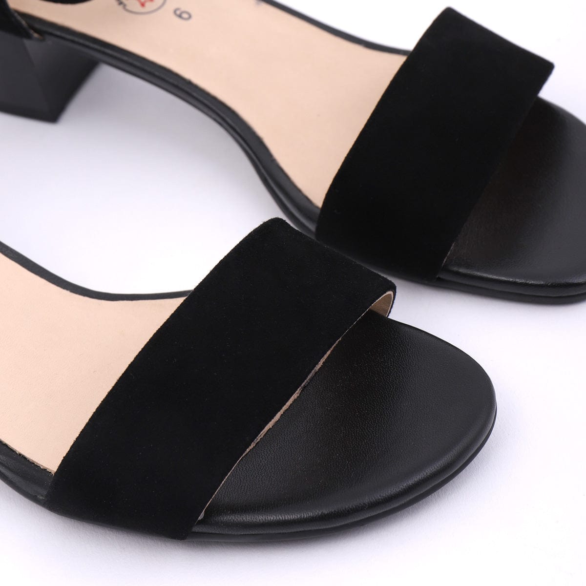 ARA MEDIUM HEELED SANDALS 25601 Black Suede
