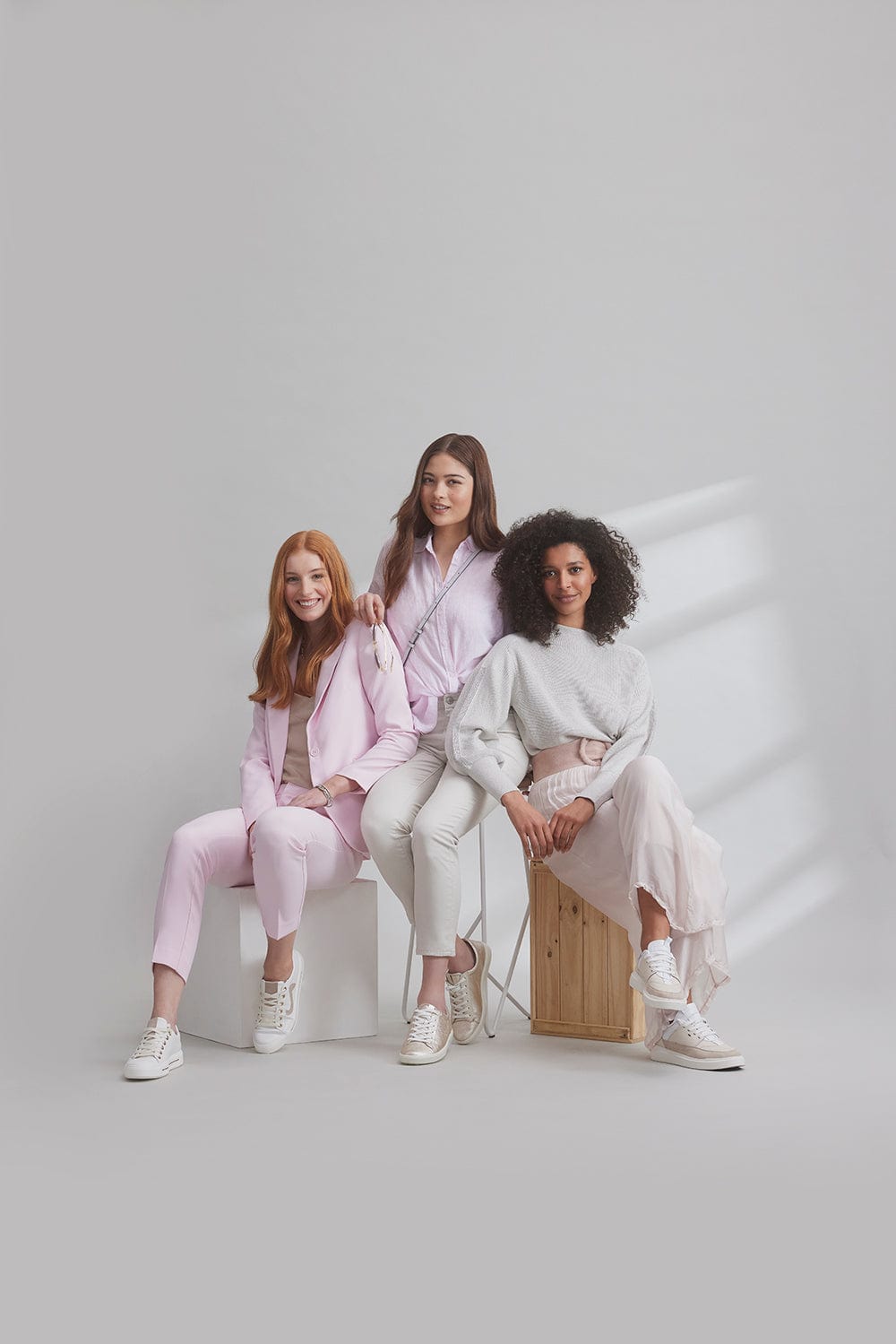 ARA SNEAKERS 27402 Logo White/Sand