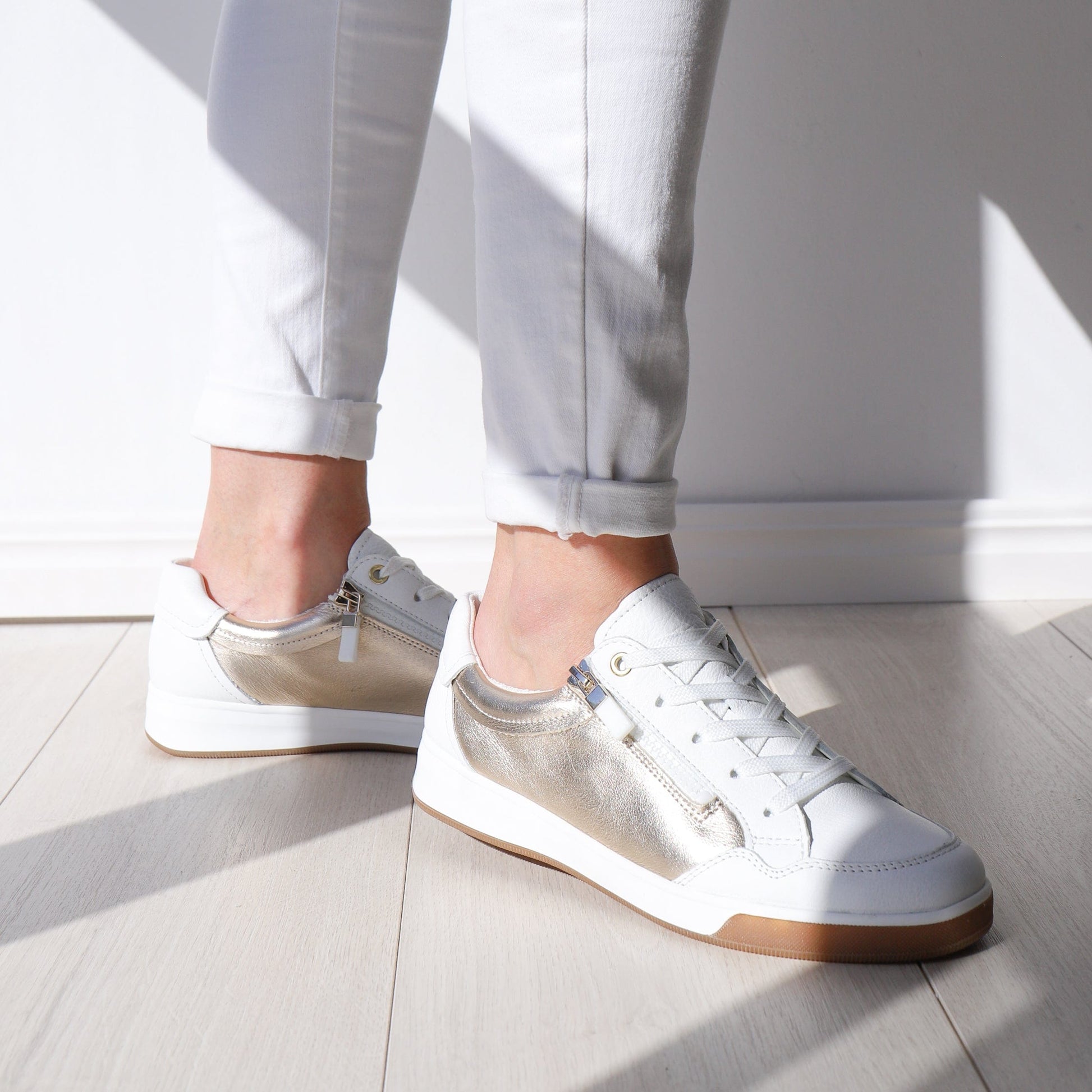 ARA SNEAKERS 34423 White and Gold