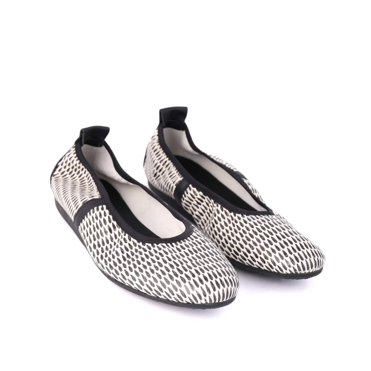 ARCHE BALLETS LAMOUR Black And White