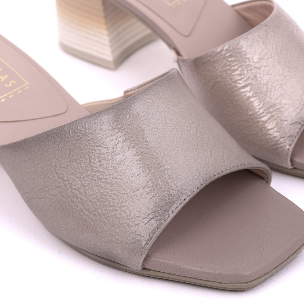 HISPANITAS SLIDE - LOW SANTI Light Taupe Patent