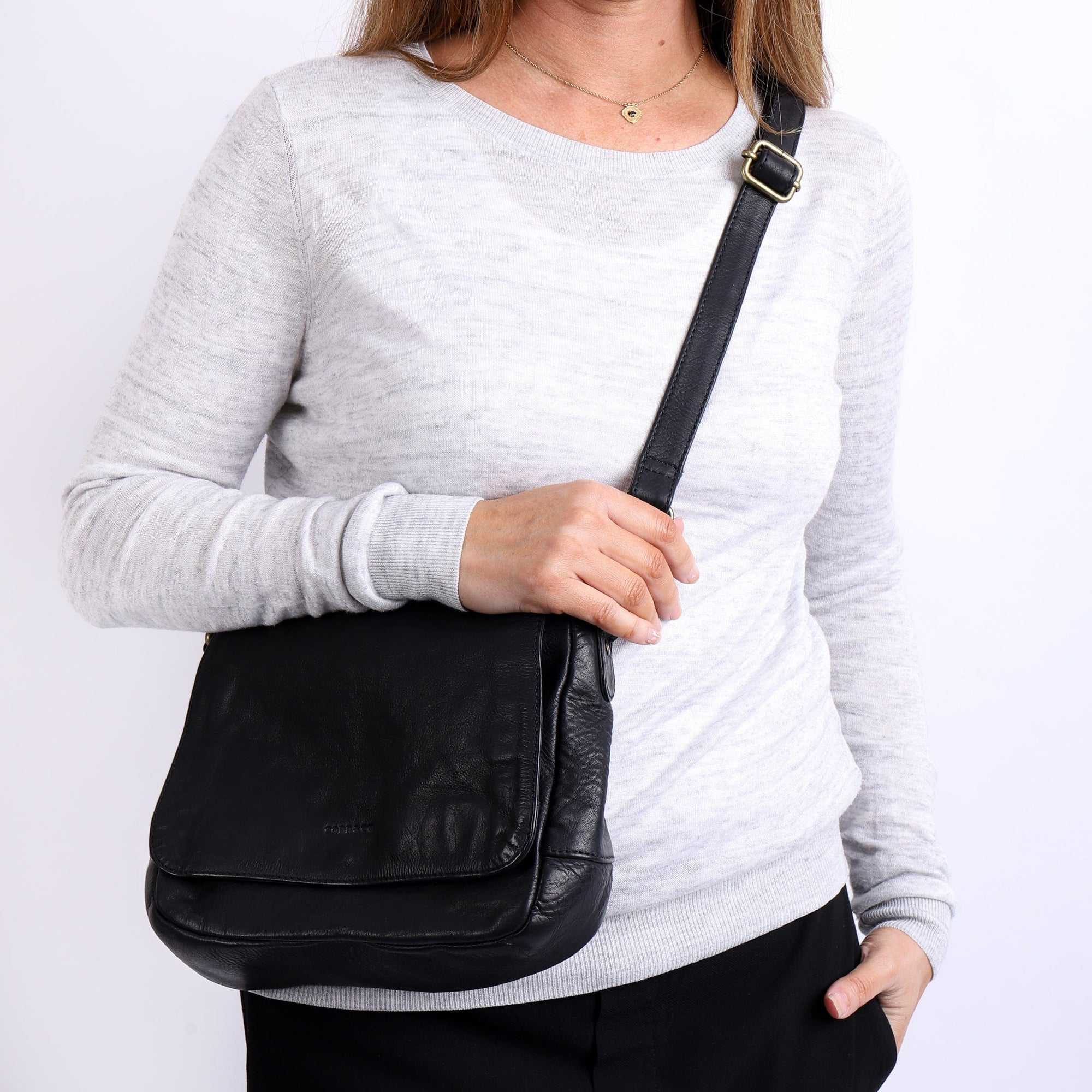 LEISURES ACCESSORIES BAGS GAIL Black