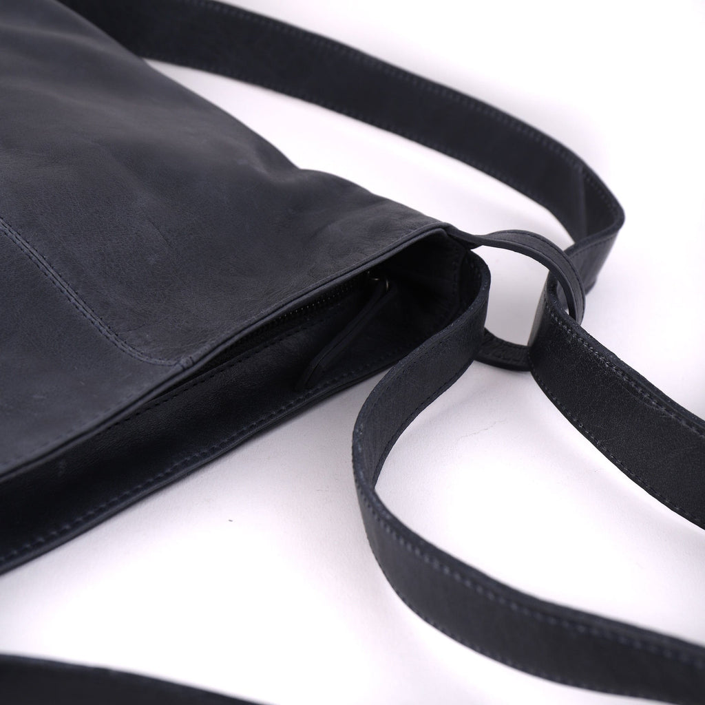 LEISURES ACCESSORIES BAGS ISOBEL Navy Small