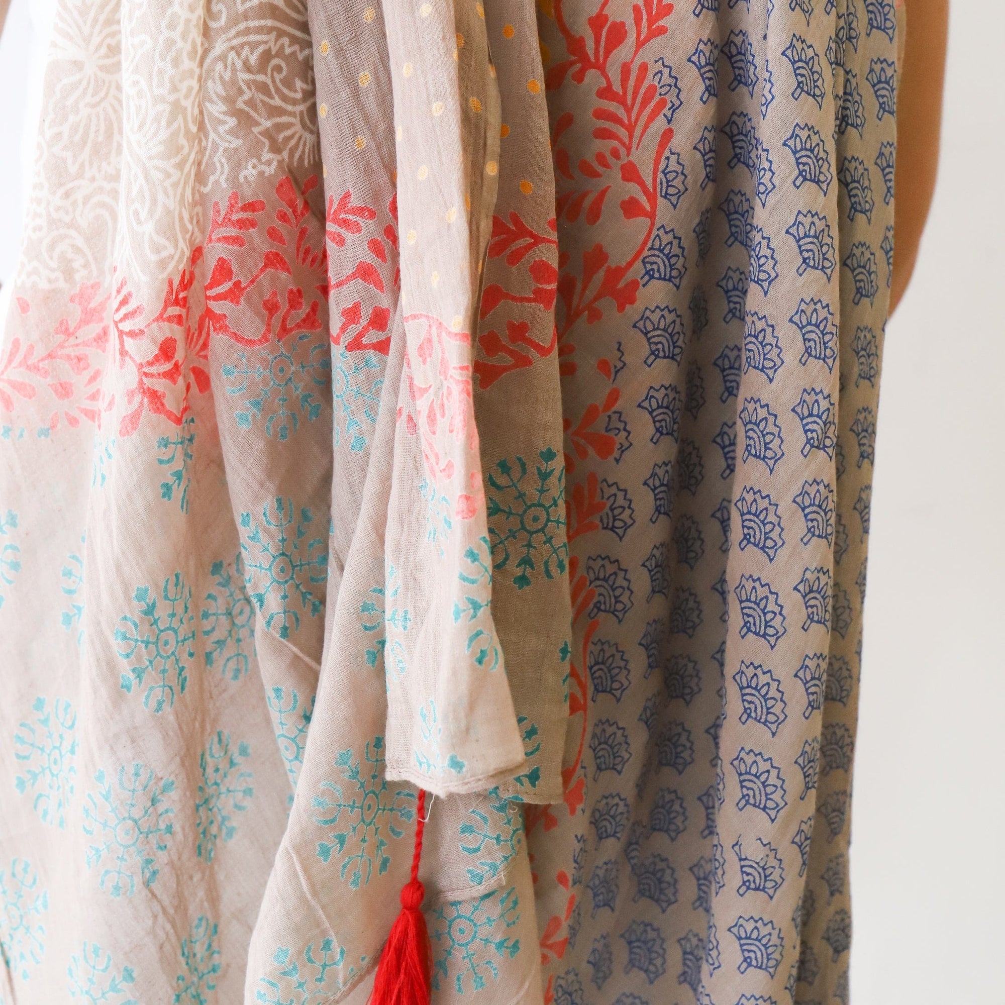 LEISURES ACCESSORIES SCARVES CARLIE Tan Multi