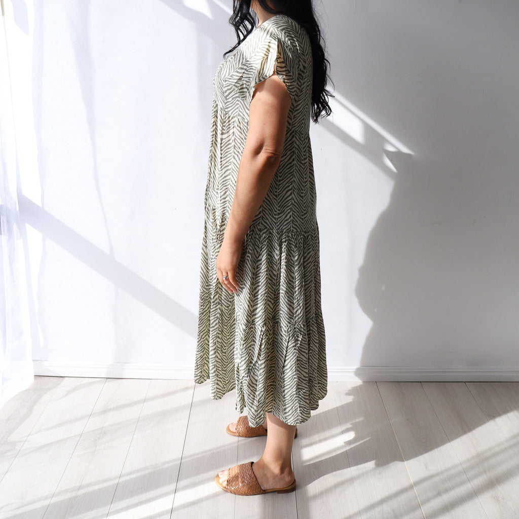 LEISURES ACCESSORIES SUMMER APPAREL CARTLIN Green and Beige Zebra