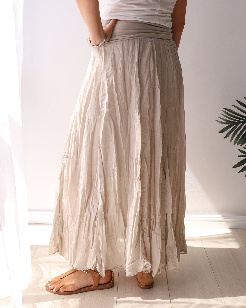 LEISURES ACCESSORIES SUMMER APPAREL JANALI Beige
