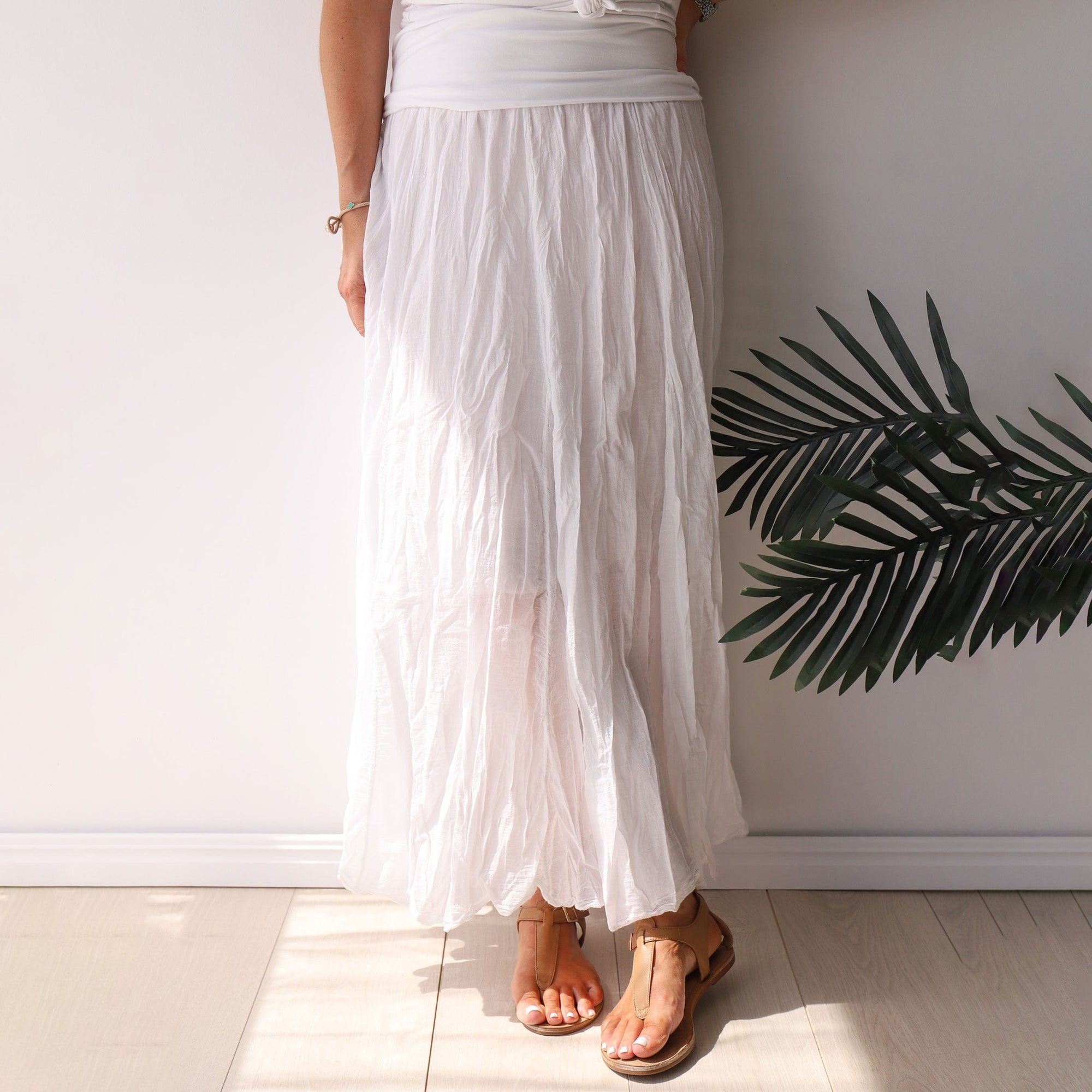LEISURES ACCESSORIES SUMMER APPAREL JANALI White