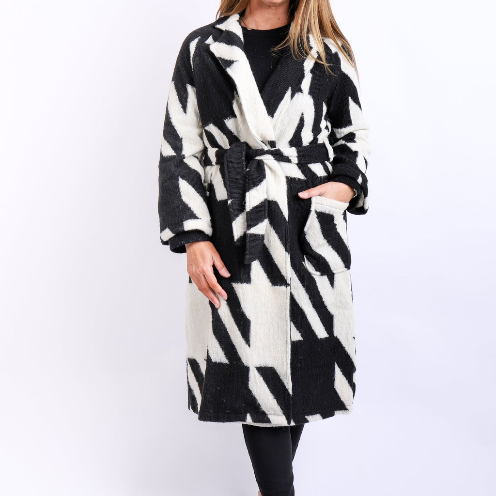 LEISURES ACCESSORIES WINTER APPAREL JAMELIA Black and White