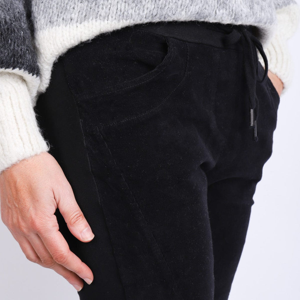 LEISURES ACCESSORIES WINTER APPAREL JORDANA Black