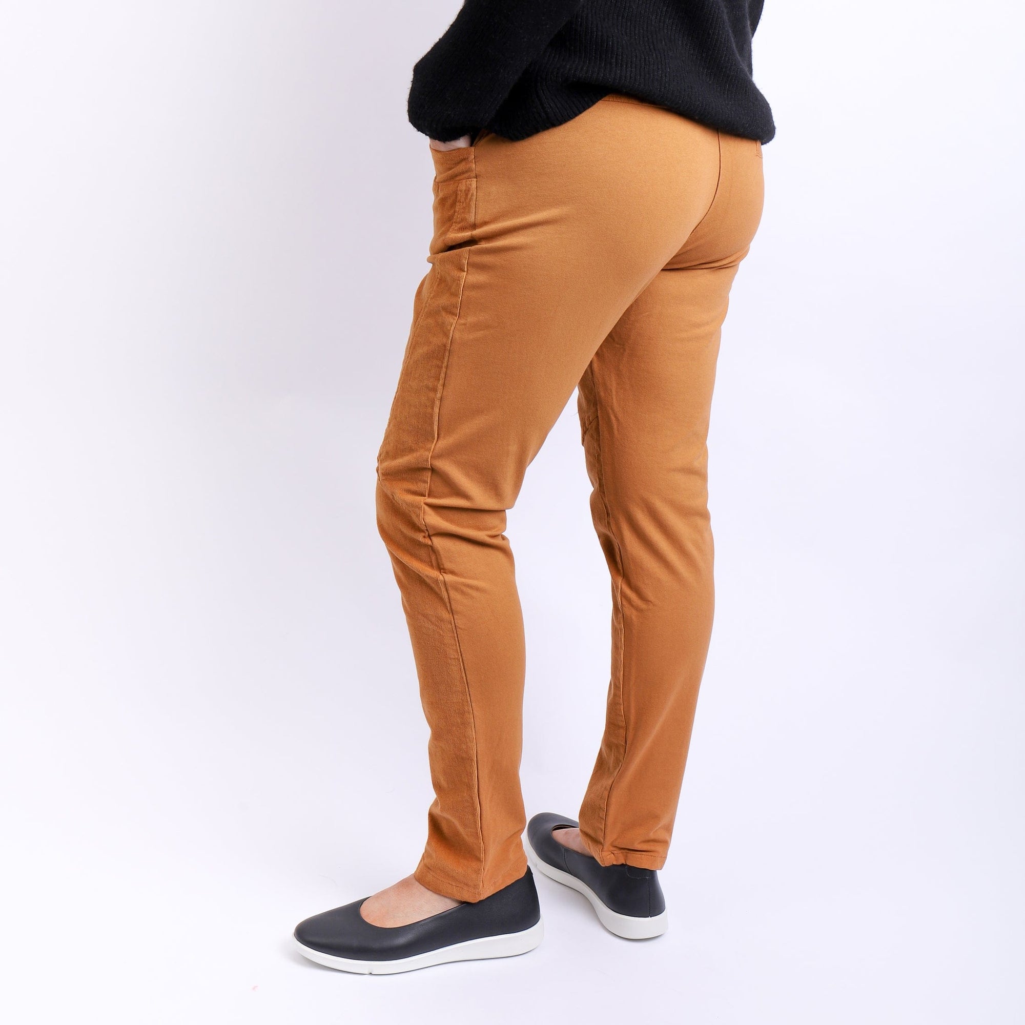 LEISURES ACCESSORIES WINTER APPAREL JORDANA Tan