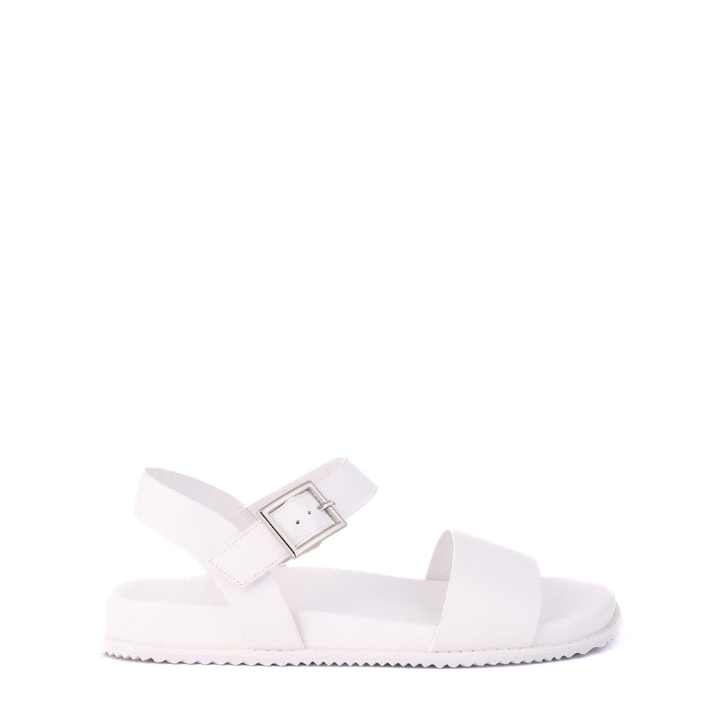 LEISURES FLAT SANDALS RANAIS White